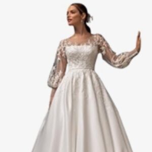 Elegant White Lace Women's Wedding Dress